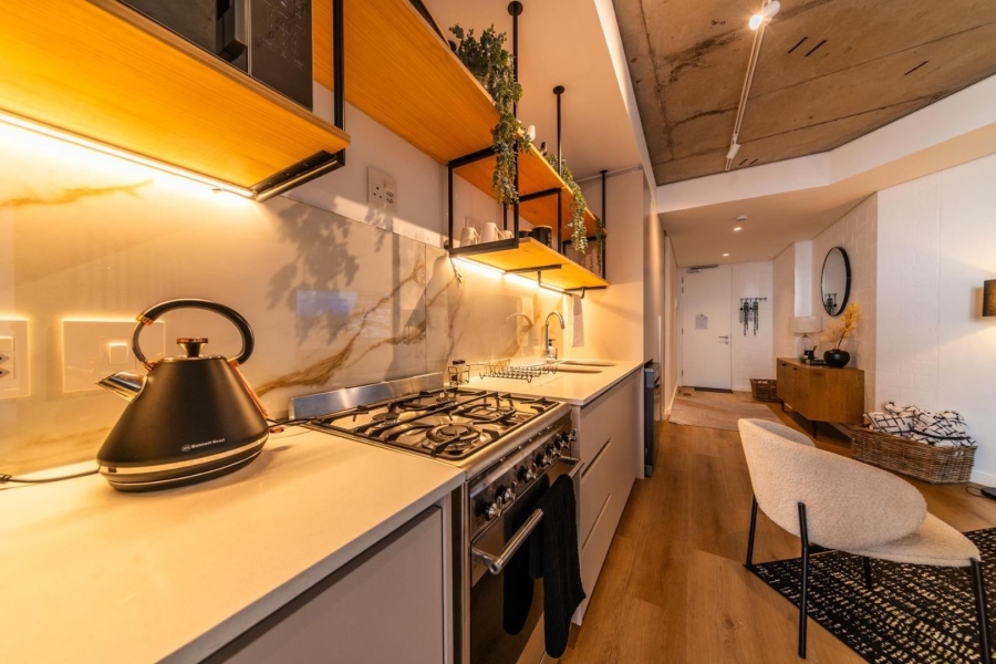 2 Bedroom Property for Sale in Sea Point Western Cape